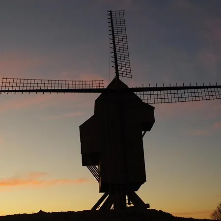 Eco-gite Au Natur'ailes Des Collines Semesterbostad